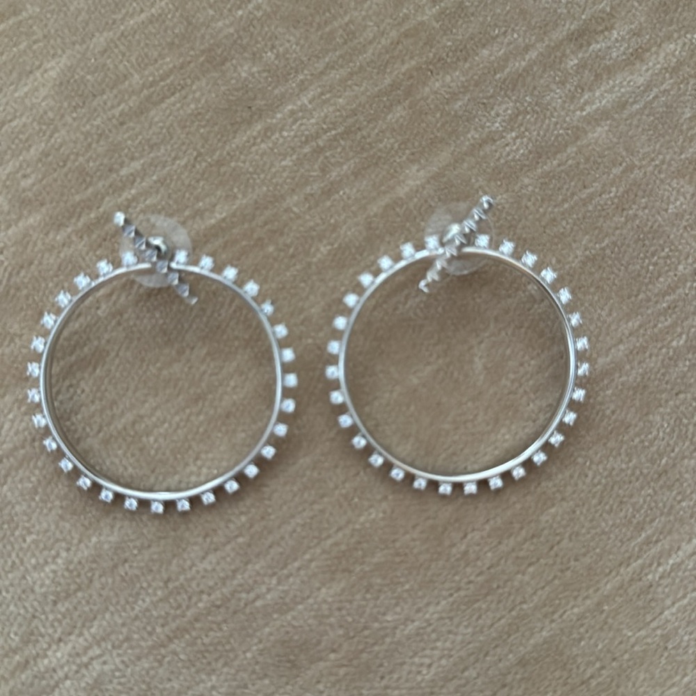 Kendra Scott statement earrings